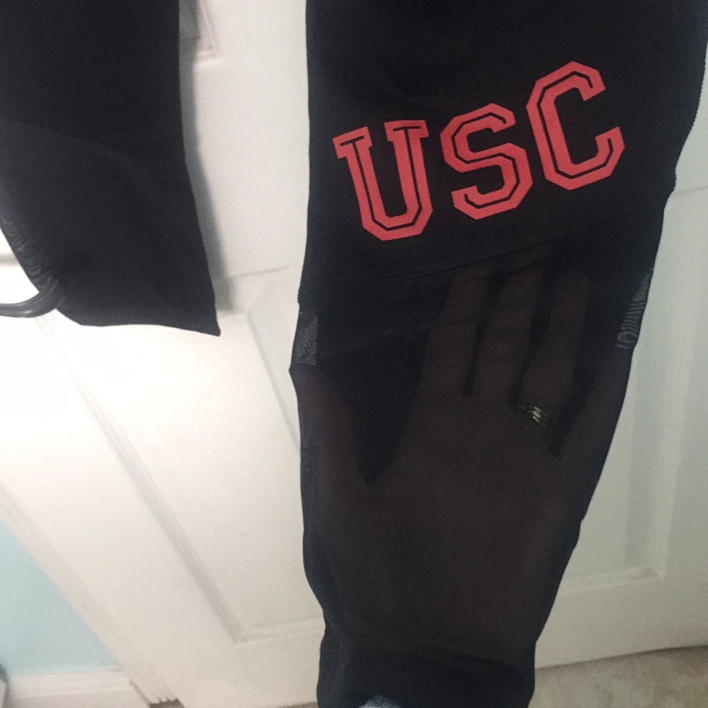 PINK Victoria's Secret Black Leggings with Small Red and Gold USC Logos - Picture 3 of 6